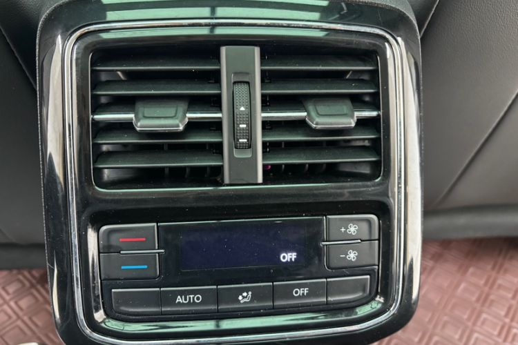 Used Volkswagen Passat 2019 330TSI Luxury Edition China VI Standard