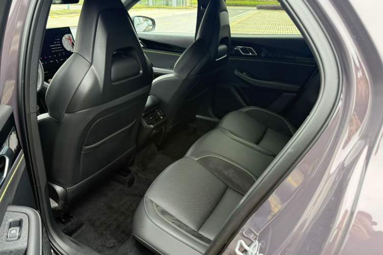 Used Lynk & Co 03 2025 1.5TD DCT Champion Edition Pro
