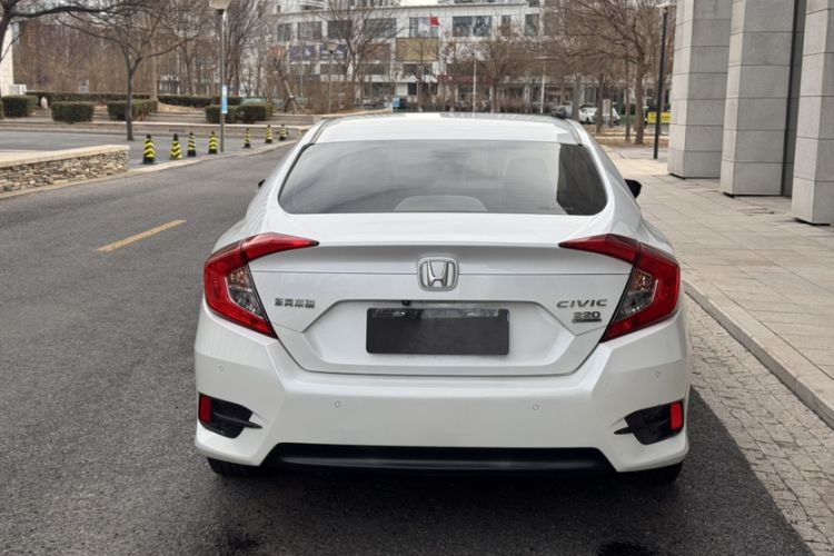 Used Honda Civic 2016 220TURBO CVT Luxury Edition