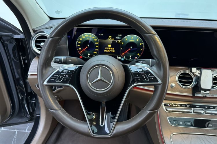 Used Mercedes-Benz E-Class 2021 Facelift E 260 L
