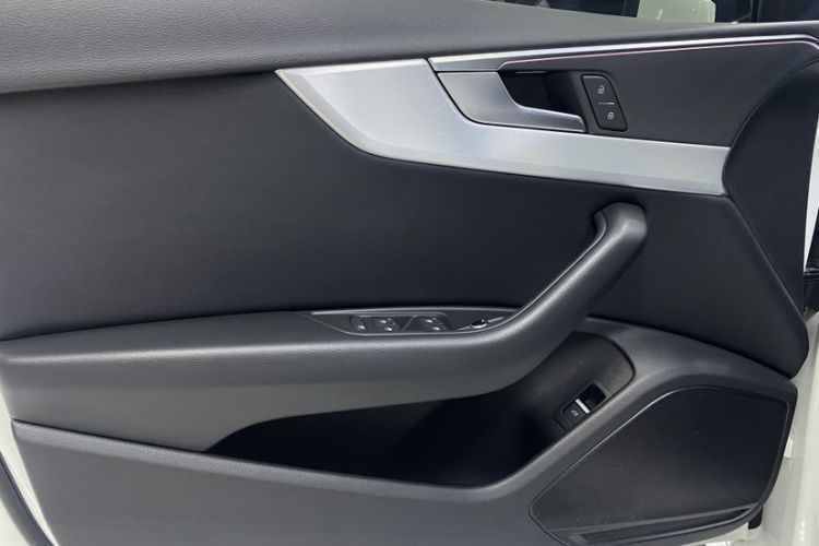 Used Audi A4L 2020 40 TFSI quattro Luxury Dynamic Model