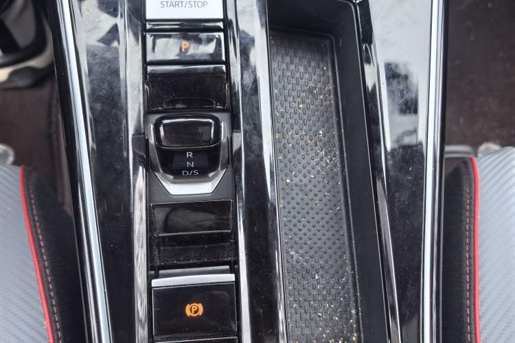 Used Volkswagen Lamando 2025 Lavida L 280TSI DSG Cool & Spicy Edition
