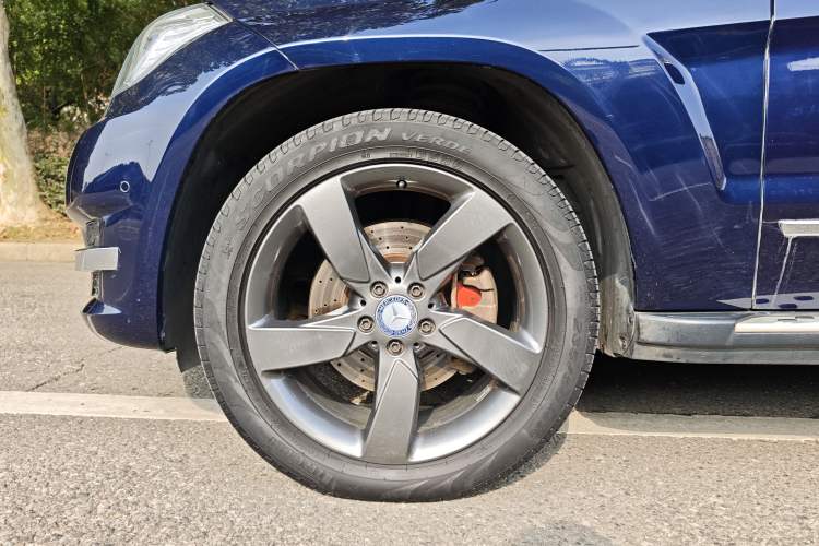 Used Mercedes-Benz GLK-Class 2013 Facelift GLK 300 4MATIC Fashion Edition
