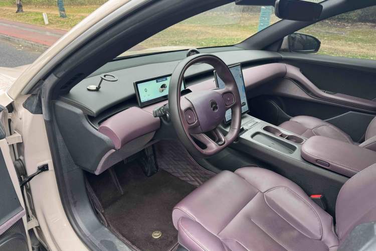 Used Nio ET5 2022 75 kWh