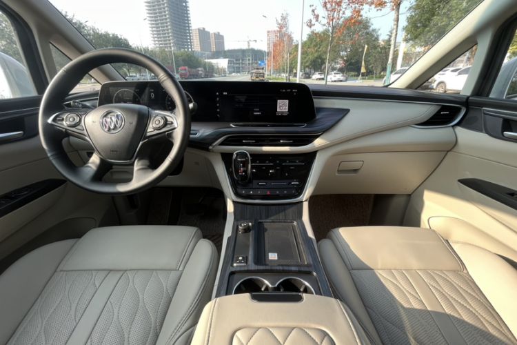 Used Buick GL8 2020 ES Land Cruiser 653T Comfort Edition
