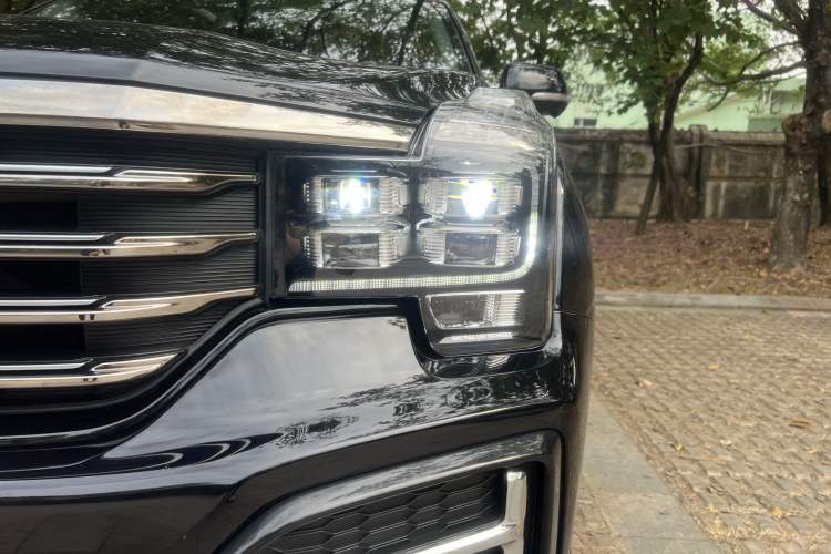 Used GAC Trumpchi GS8 2020 390T Two-Wheel Drive Luxury Smart Connectivity Version (7 Seats)
