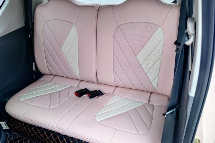 Used Wuling Hongguang MINIEV 2021 Macaron Premium Model – Lithium Iron Phosphate
