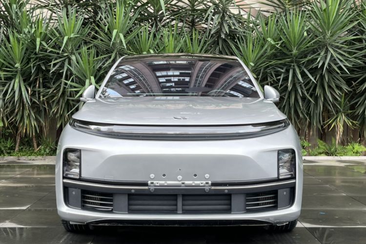 Used Li Auto L7 2023 Pro Model
