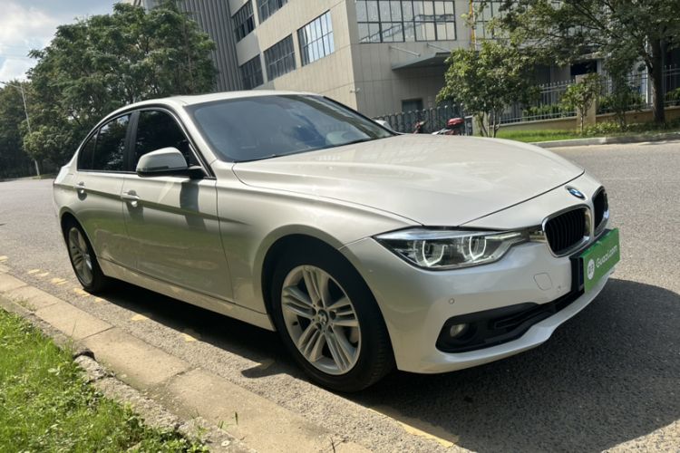 Used BMW 3 Series 2016 320i Fashion Model
