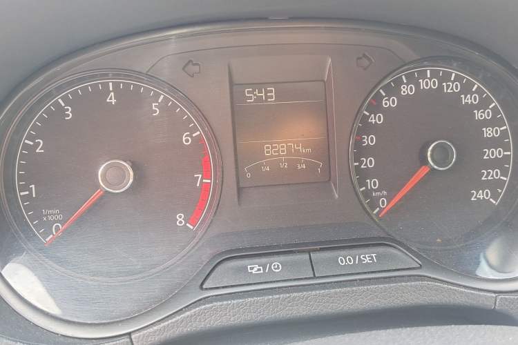 Used Volkswagen Polo 2016 1.4L Manual Fashion Model
