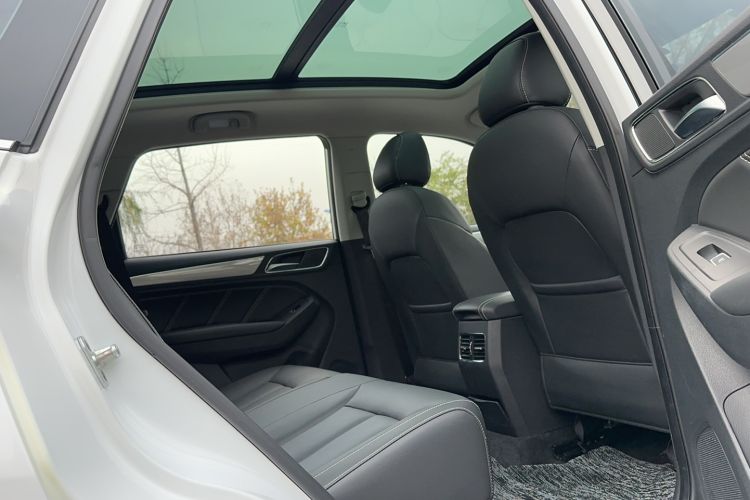 Used Roewe RX5 2020 20T Automatic Ali Smart Connectivity Beyond Intelligent Edition
