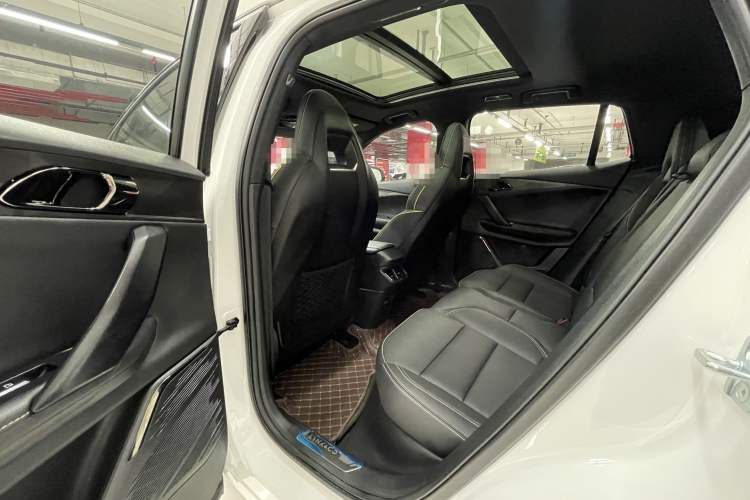 Used Lynk & Co 06 2023 Remix 1.5T Dynamic Halo
