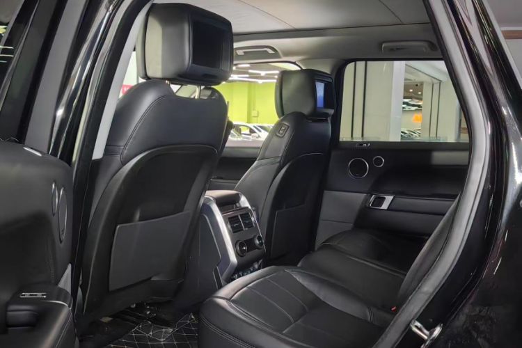 Used Land Rover Range Rover Sport 2021 3.0 L6 YAO Black Edition