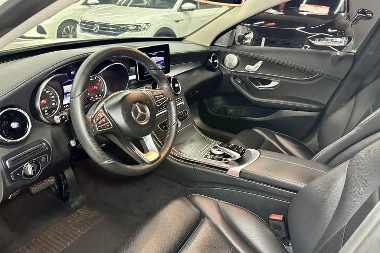 Used Mercedes-Benz C-Class 2017 C 180 L Sport Edition