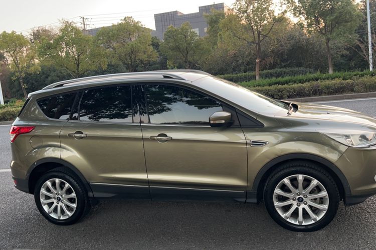 Used Ford Kuga 2015 1.5L GTDi Four-Wheel-Drive Elite Model