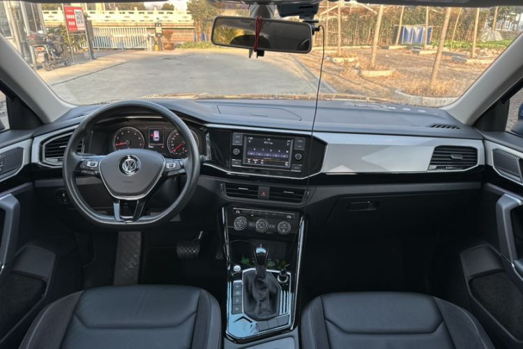 Used Volkswagen Tayron 2019 330TSI Two-Wheel-Drive Luxury Version China V Emission Standard