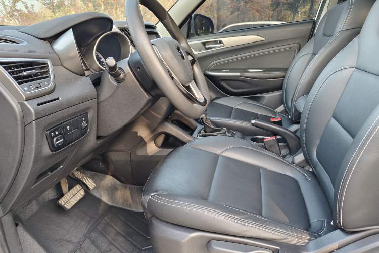 Used Oshan COS5 2021 1.6L CVT Luxury Model