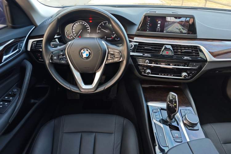 Used BMW 5 Series 2018 528Li Launch Special Edition
