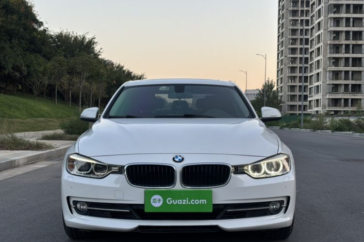 Used BMW 3 Series 2014 320Li Fashion Model
