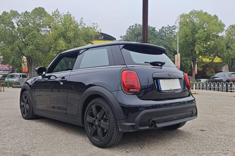 Used  MINI 2023 1.5T COOPER Midnight Escape Special Edition
