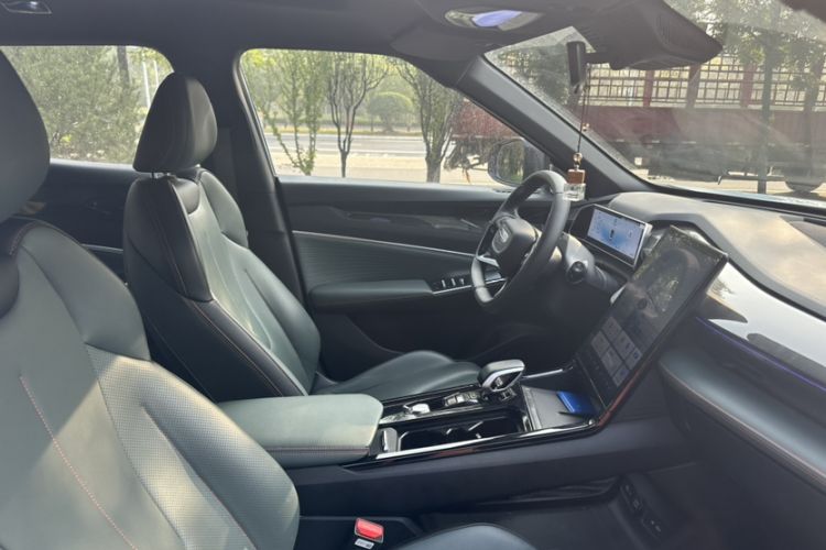 Used Geely Auto Emgrand X7 Sport 2024 1.5TD Prestige Edition
