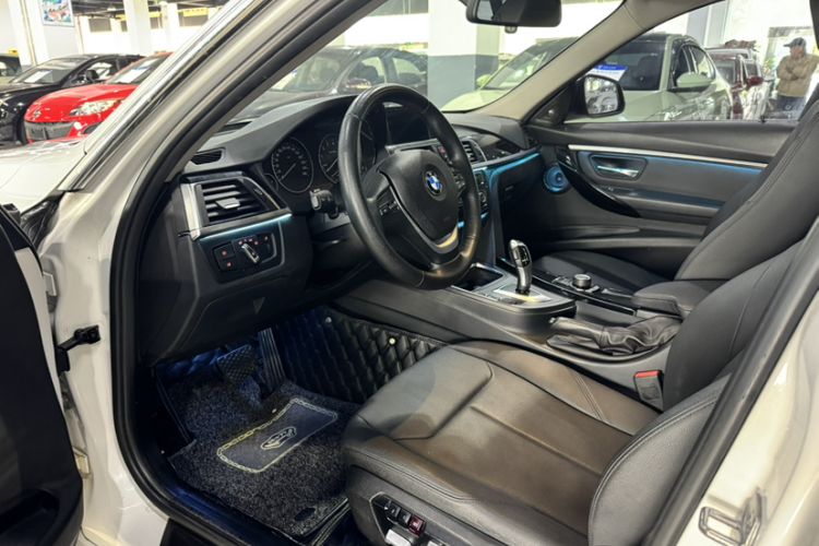 Used BMW 3 Series 2017 318Li Fashion Model
