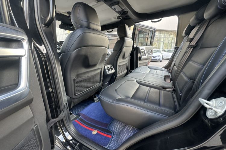 Used Beijing Auto BJ40 2020 2.0T Automatic Four-Wheel Drive Urban Hunter Edition Chivalrous Type