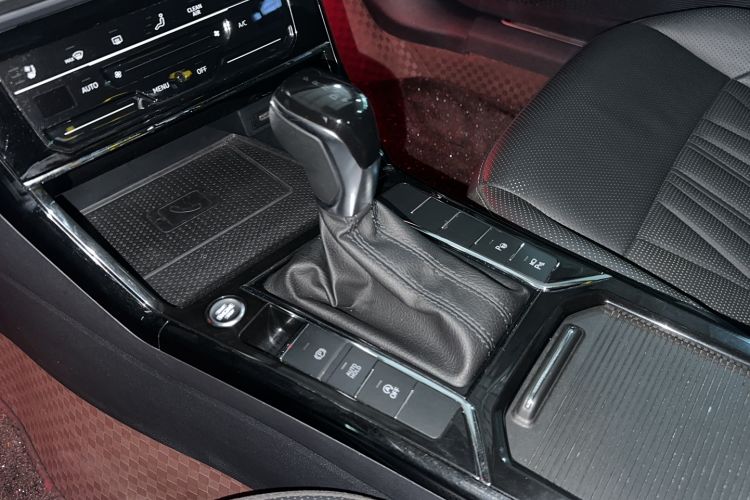 Used Volkswagen Passat 2023 Restyled 330TSI Starry Luxury Edition
