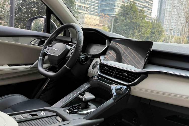 Used Lynk & Co 06 2020 1.5T YAO Halo