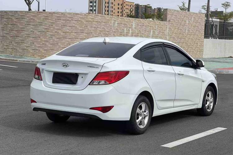 Used Hyundai Verna 2014 1.4L Automatic Smart GLS
