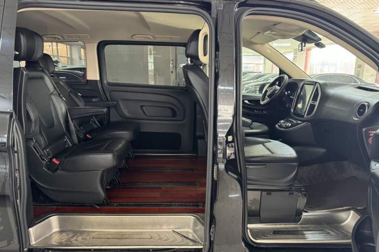 Used Mercedes-Benz Vito 2018 2.0T Business Version China V Emission Standard