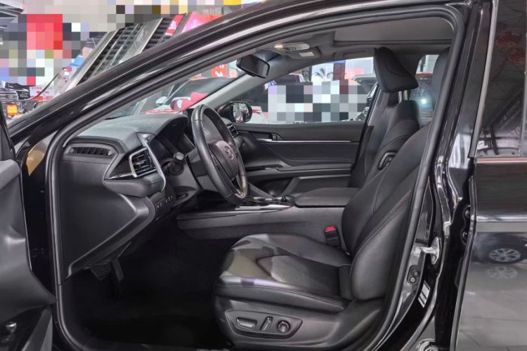 Used Toyota Camry 2023 2.5G Luxury Edition
