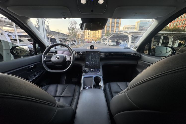 Used Nio ES8 2020 415 km Range 7-Seater Version
