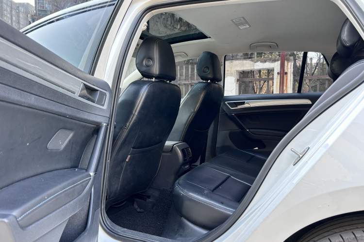 Used Volkswagen Golf Pure Electric 2020 Chari