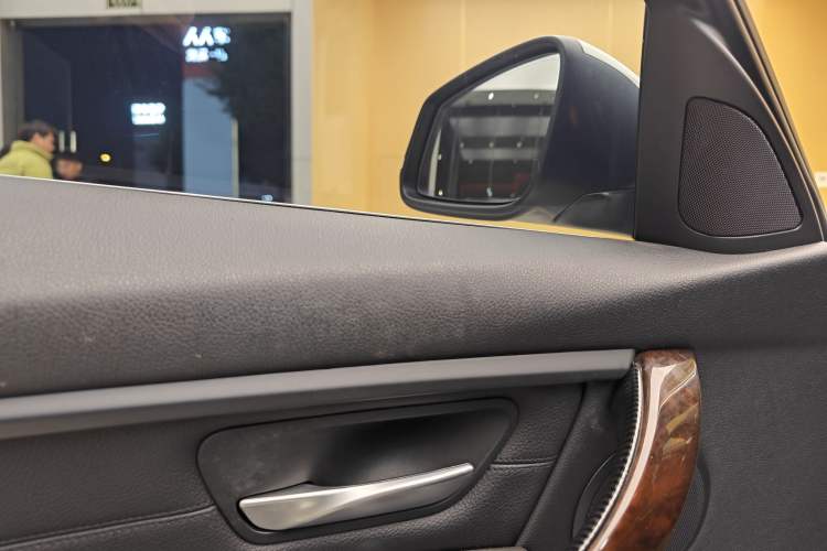 Used BMW 3 Series 2015 320Li Luxury Design Package Premium Edition