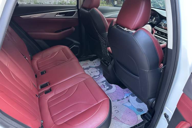 Used Changan CS85 COUPE 2021 1.5T DCT Elite Edition
