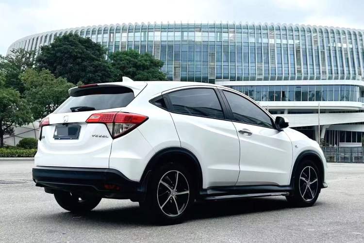 Used Honda Vezel 2020 1.5L CVT Pioneer Edition
