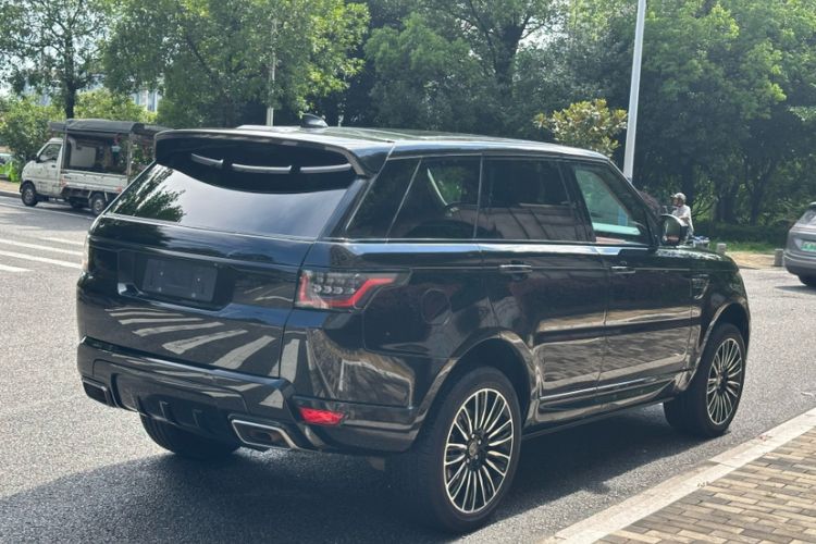 Used Land Rover Range Rover Sport 2020 3.0 L6 SE