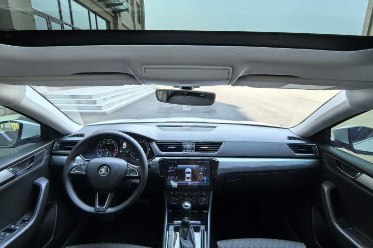 Used Skoda Superb 2016 TSI280 DSG Innovation Edition
