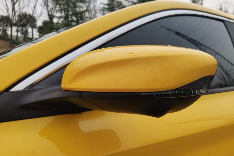 Used MG 5 2021 180 DVVT CVT Youth Luxury Edition
