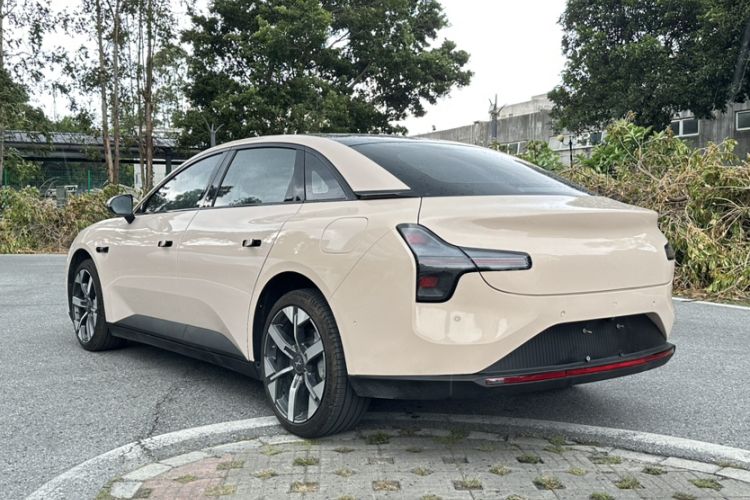 Used XPeng MONA M03 2024 620 with Ultra-Long Range
