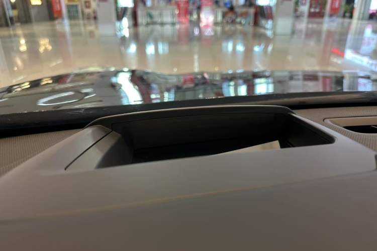 Used Lynk & Co 05 2022 2.0T Two-Wheel Drive Shine Halo
