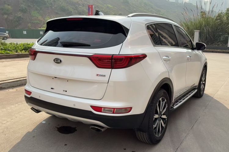 Used Kia KX5 2017 1.6T Automatic Two-Wheel Drive 15th Anniversary Special Edition DLX