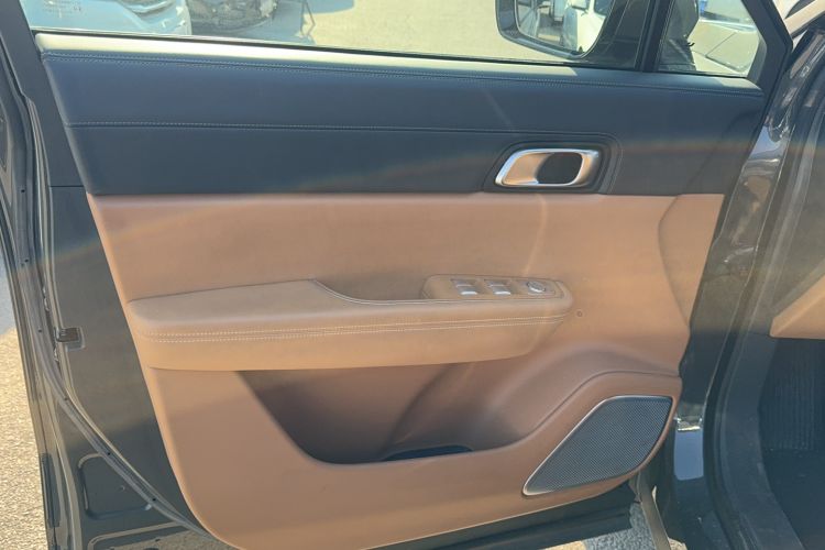 Used Li Auto ONE 2020 Extended-Range 6-Seater Version
