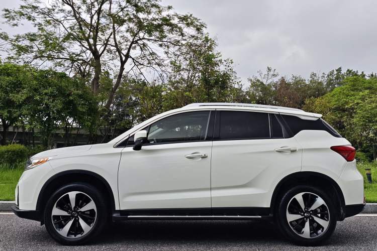 Used GAC Trumpchi GS4 2018 235T Automatic Two-Wheel Drive Luxury Smart Connectivity Version
