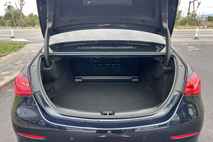 Used Mercedes-Benz C-Class 2024 C 200 L Sport Edition
