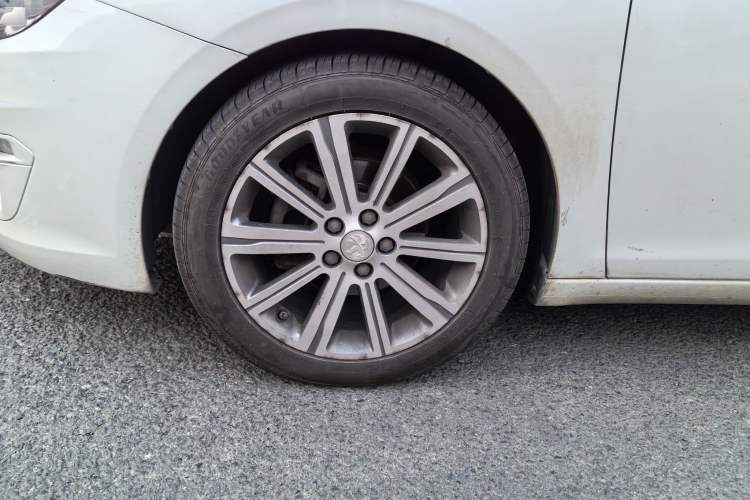 Used Peugeot 408 2014 1.8L Automatic Luxury Edition