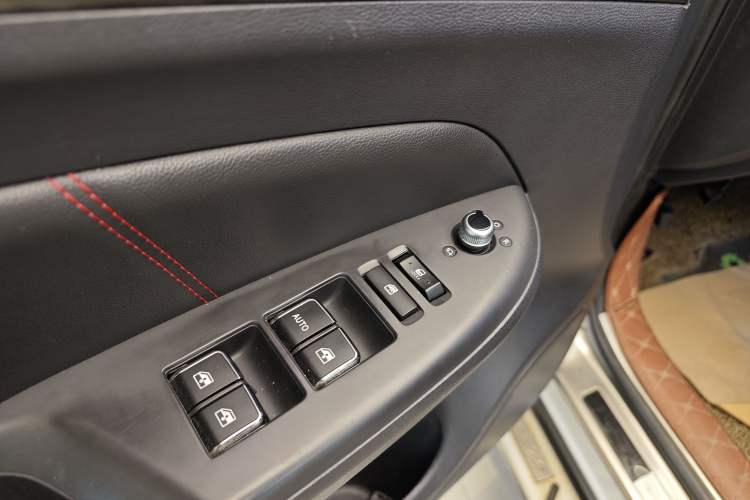 Used Changan CS75 2016 1.8T Automatic Elite Model China V Standard