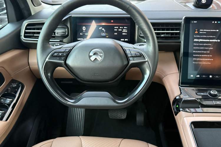 Used Nio ES8 2018 355 km Base Version 7-Seater Edition
