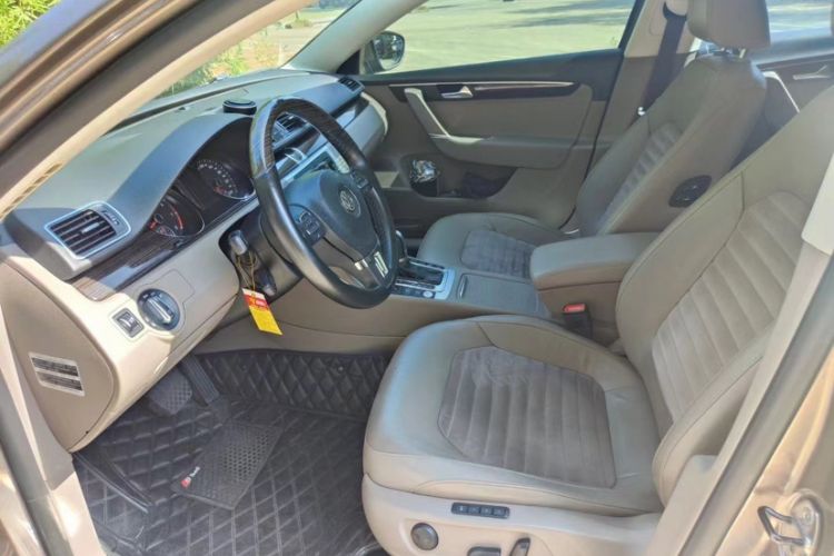 Used Volkswagen Magotan 2013 2.0 TSI Prestige Model
